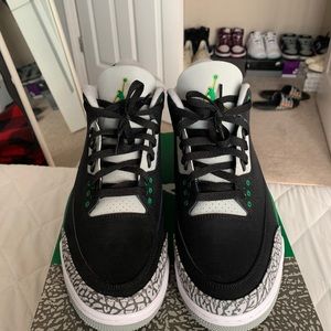 Pine Green 3s Size 12 (worn once)